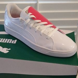 White/Pink 'Basket Crush' Sneakers